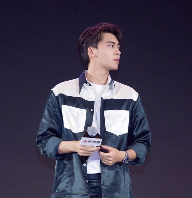 23期明星榜:赵丽颖第八,鹿晗输给蔡徐坤就算了