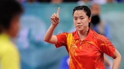 乒乓名将王楠现状:患癌多年遇真爱,嫁大8岁富