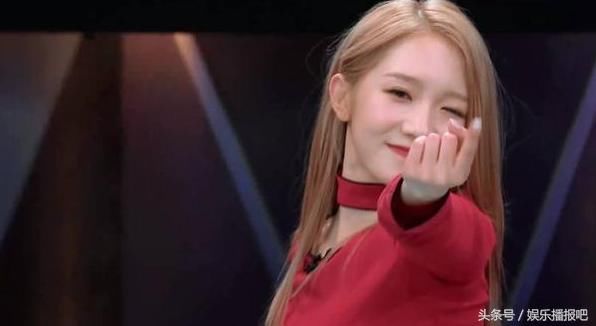 《创造101》评级考核 宇宙少女成员吴宣仪、孟