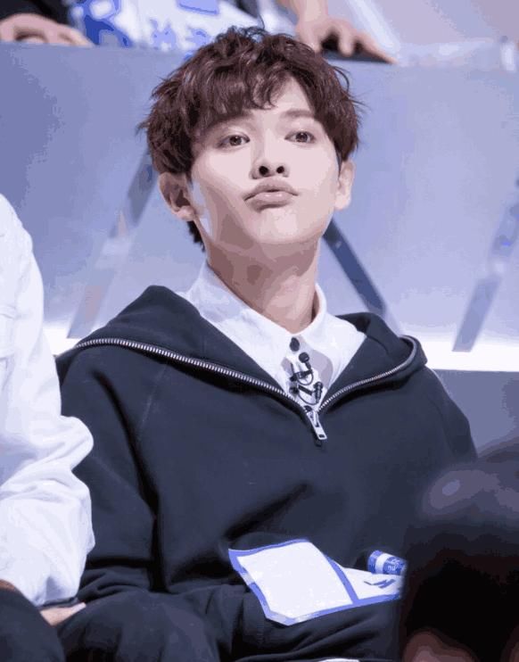 盘点王思聪香蕉娱乐艺人,不只有林彦俊傅菁 , 艺