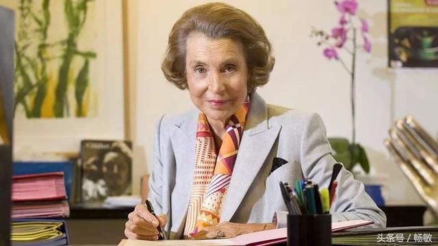 全球最富有的15大家族,第一位看完会哭,相当于