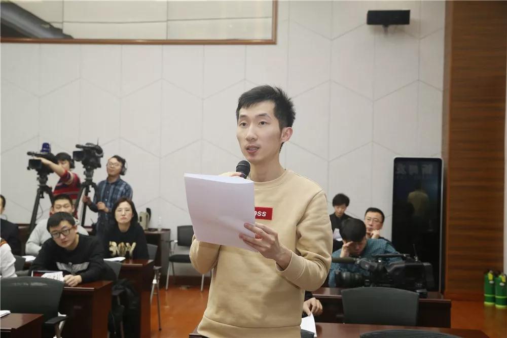 答记者问 | 这些黑恶势力犯罪案件有哪些特点?