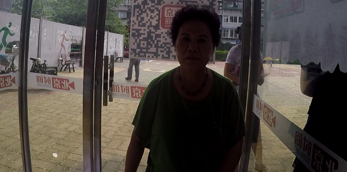 市民对话一把手:绿化面积要提高 建议社区多种树 市民对话一把手:绿化面积要提高 建议社区多种树