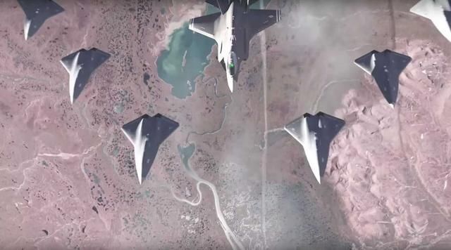 轰6K轰炸机数量已超过100架,综合作战能力直