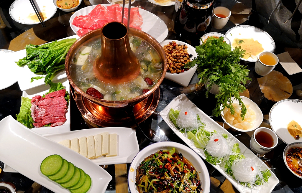 火锅芝麻酱怎么才能拌开 t01e3d0bb5b03e75eed.jpg?size=1024x655