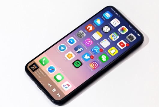 现在买iphone哪款手机最划算?千名网友热荐机