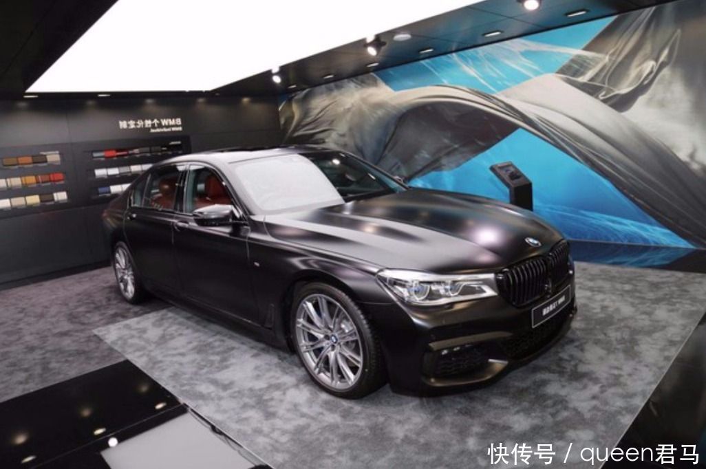 战斗家族的宝马7系,战斗颜值战斗座舱,跑车界的大牛
