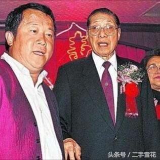 曾志伟到底什么来头?让手撕马苏的黄毅清低头