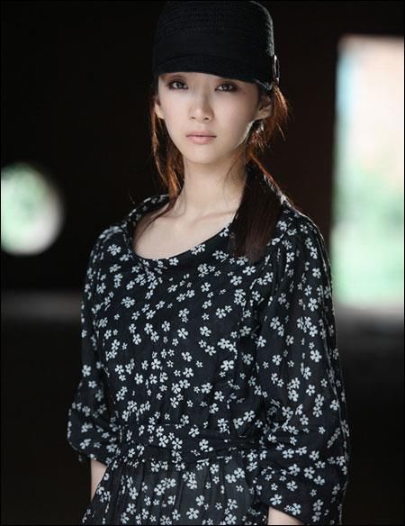 她是爱新觉罗的后代,气质独一无二,可苏有朋刘