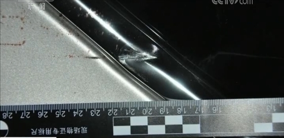 昆山砍人案执法画面首次曝光 于海明被砍后拿