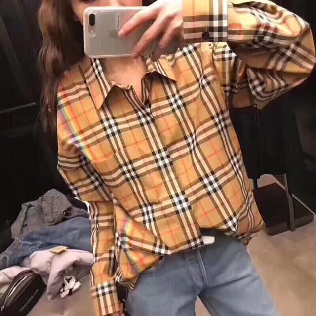 Burberry巴宝莉Vintage复古格纹彩虹系列都有