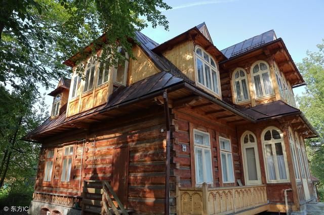 讨论公摊面积不合理,是为了推出房产税做铺垫