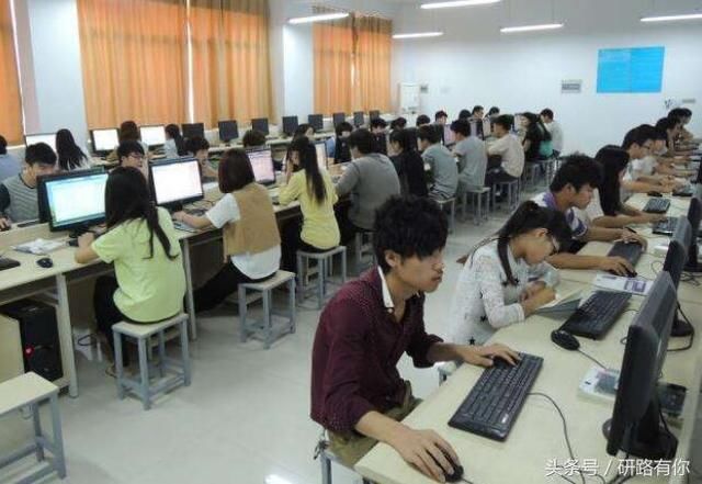 这5个就业前景最好的大学专业,毕业后找工作容