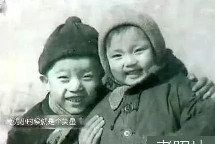 小崔说冯小刚人品差,却为何单单不骂葛优葛大