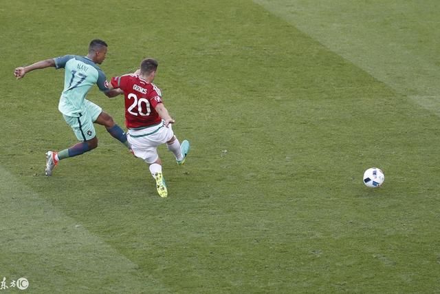 球大师,梅西、哈维、科斯塔等大神谁的直塞功