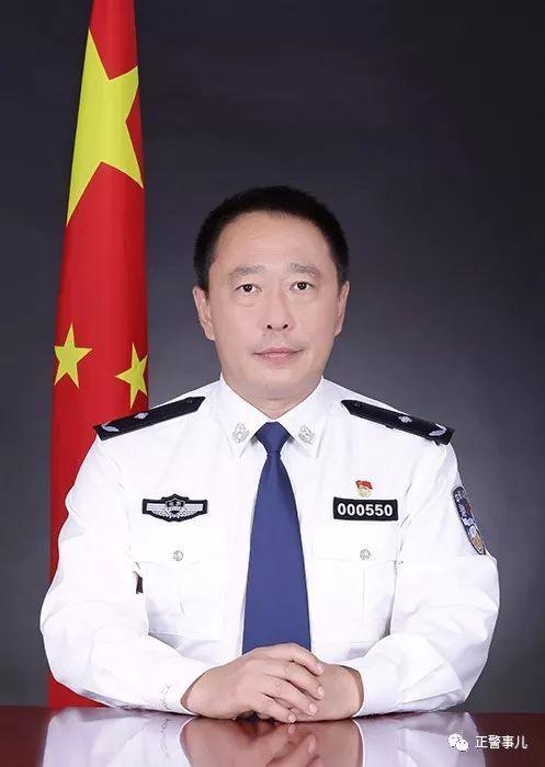 胡伟,从警26年,现为于北京市公安局工会,北京市警察协会,北京市公安