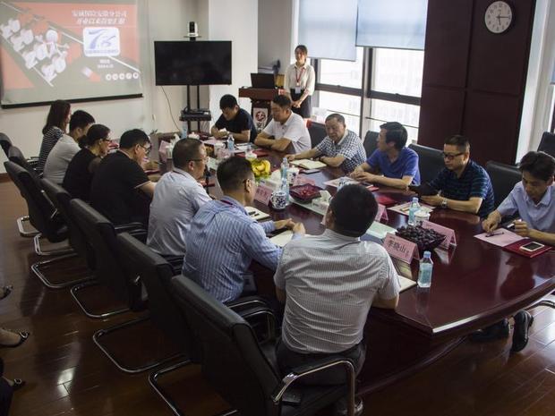 社会公众走进保险企业 体验保障背后的故事