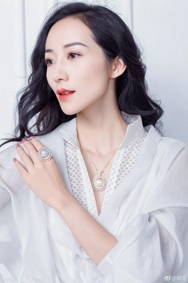 颜值演技才华都在线的女神韩雪:这才是京圈格