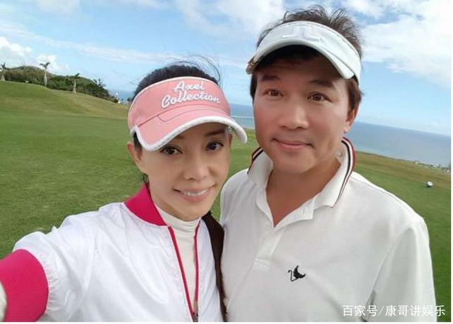 她和儿子同睡15年 儿子有生理反应才分房 溺爱