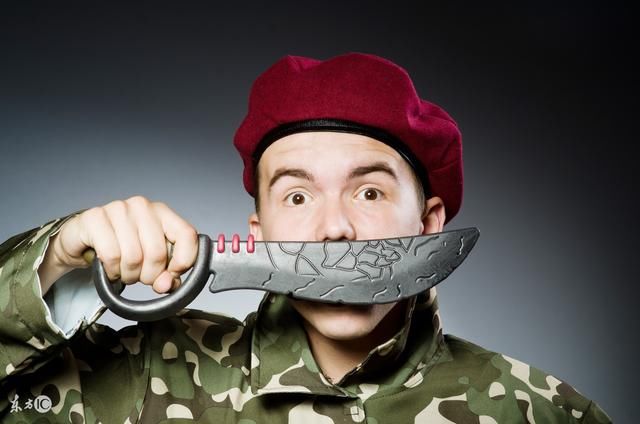 八字测官运:当官掌权就得有这种特征