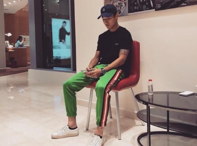 国安1.5亿引进韦世豪遭恒大截胡?国青队友回复