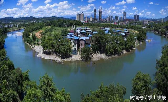 蓝天白云下的东安,美爆了!