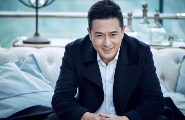 战胜张嘉译吴秀波等老戏骨,获得白玉兰奖视帝