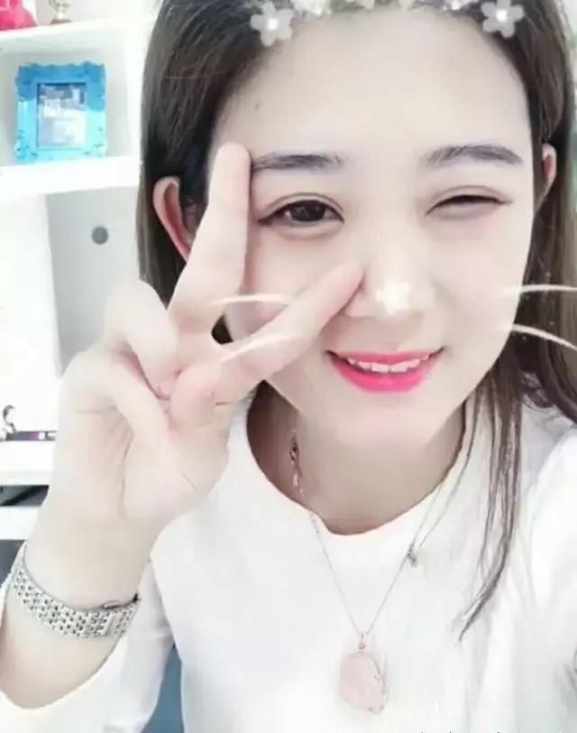 快手上出现第二个赵丽颖,长得一模一样,网友:是