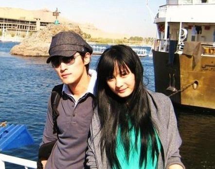 霍建华结婚了 胡歌只能和杨幂的猫咪作伴了