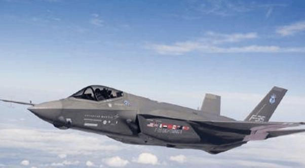 美国直言歼31战机落后F35?中国专家回应:这不