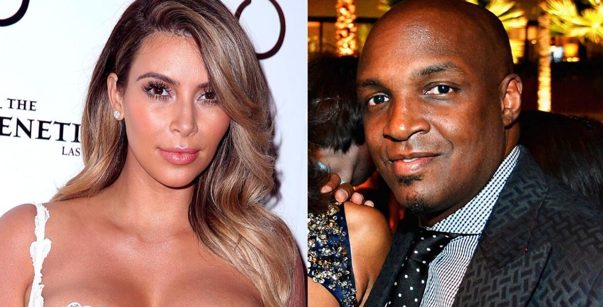 其实金早早就曾步入了婚姻殿堂。2000年，只有20岁的卡戴珊嫁给了30岁的音乐制作人达蒙-托马斯，可惜这段婚姻没能够坚持多久，2004年两人就便宣告分手。据多年后的曝料称，卡戴珊在离婚申请书中表示，托马斯对她“进行身体上的虐待”。