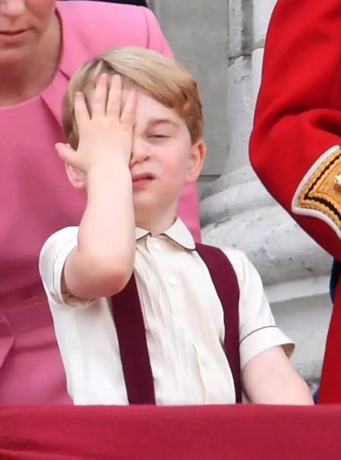 英国乔治小王子哭了:我不想背九九乘法表啊!