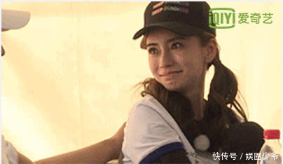 《奔跑吧》baby哭了,郑恺的举动让网友看了觉