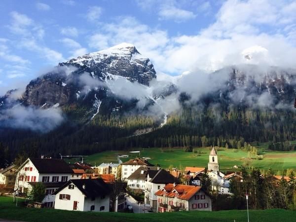 出国旅游的游客们注意了,瑞士的这项奇葩规定