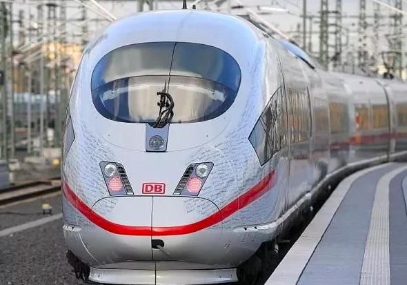 德国民众嘲讽:中国高铁技术是照搬德国的!结果
