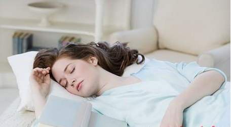 害怕惊醒神经衰弱的母亲,让我患上了神经衰弱