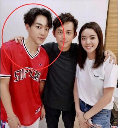 而新男友的颜值也丝毫不输当红男星,王中磊女儿的男友kido马思超是