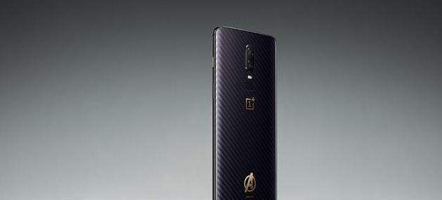 8+128G小米黑鲨手机和8+128G一加6如何怎么