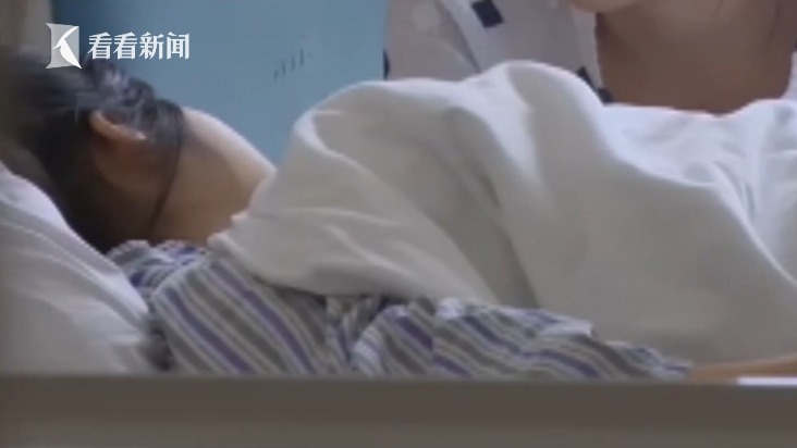 16岁少女厕所分娩后掐死女婴 怕男友知道孩子不是他的 16岁少女厕所分娩后掐死女婴 怕男友知道孩子不是他的