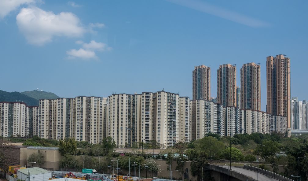 实拍香港那些密集的楼群,楼与楼之间几乎没有