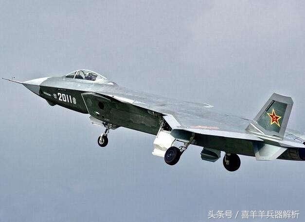 歼20同F22争夺世界第一宝座,关键性能对比让