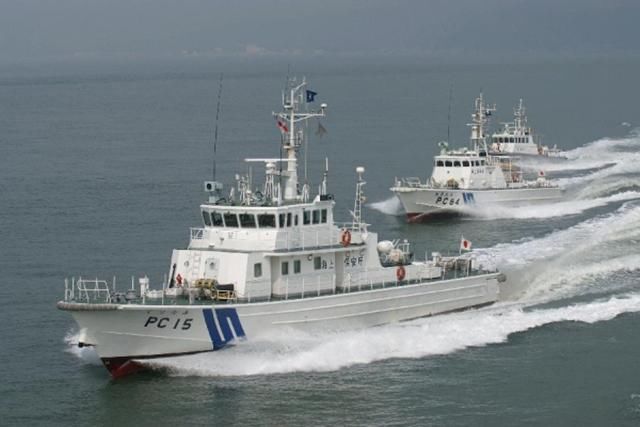 海警官兵一招在钓鱼岛专治日本巡逻舰,下手可黑着呢!