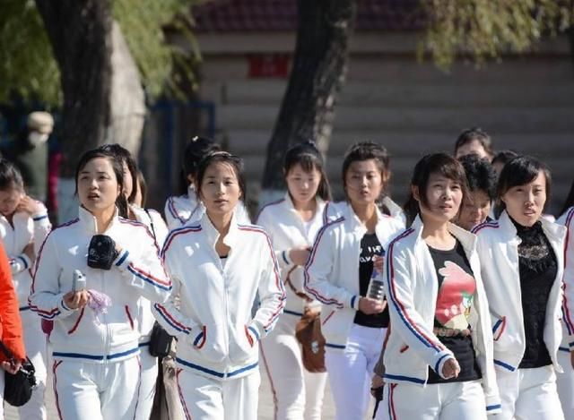 朝鲜人来中国旅行,发现中国人见面喜欢问这句