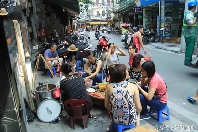越南女人来到中国云南打工,还能随时随地去旅