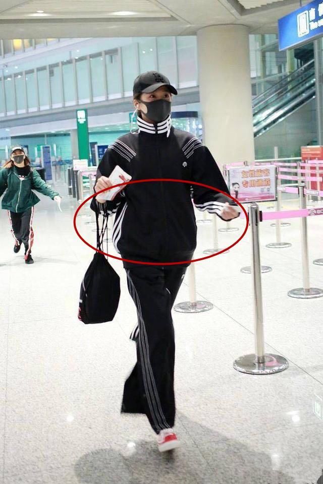 鹿晗女友被卓伟晒化验单证明未婚先孕,被曝9月