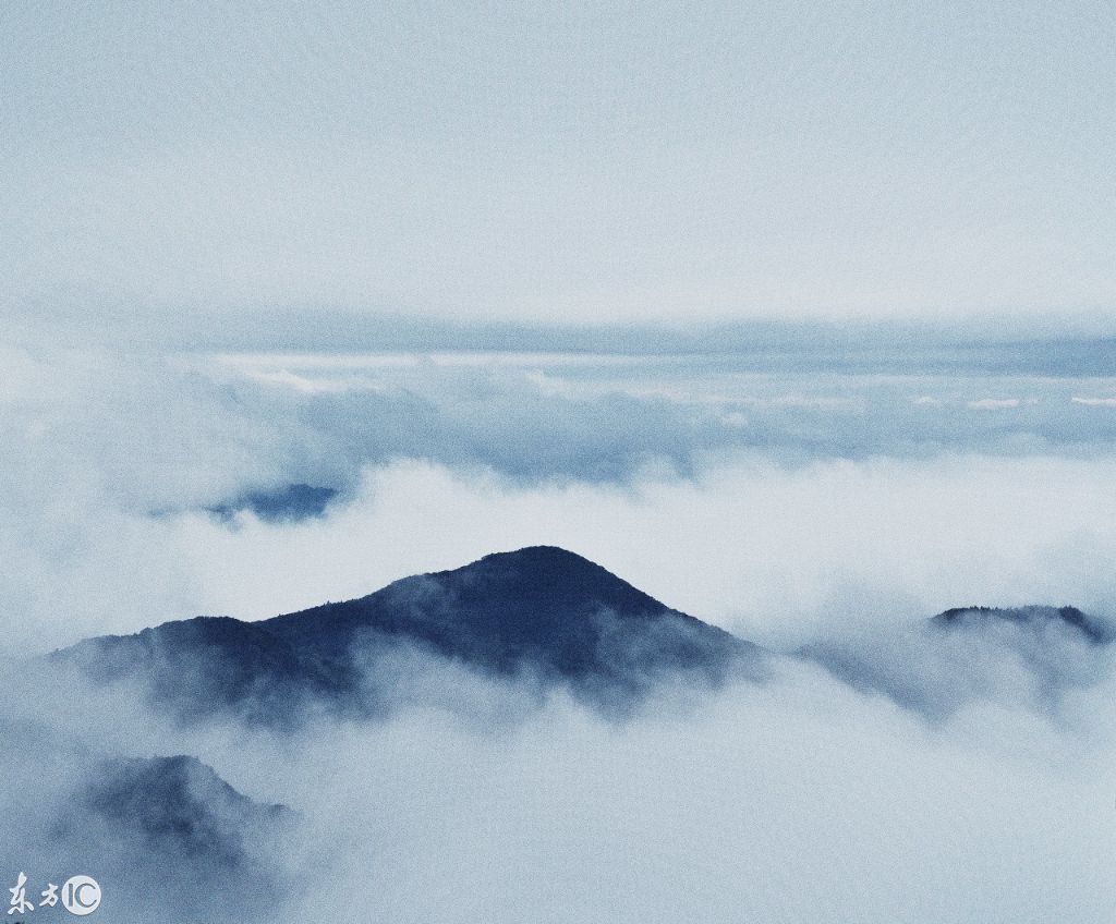 五岳之一南岳衡山祝融峰云海