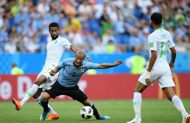 沙特金元足球惨败 中国想再次世界杯该学谁?