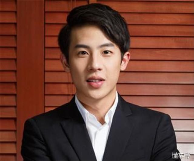 深圳大学校草,身价不输王思聪,曾晒99亿存款,今