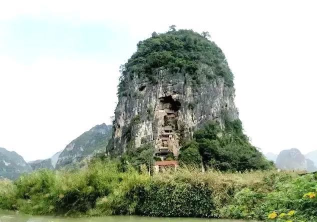 广西隆安至硕龙高速路沿途可观赏隆安、大新、