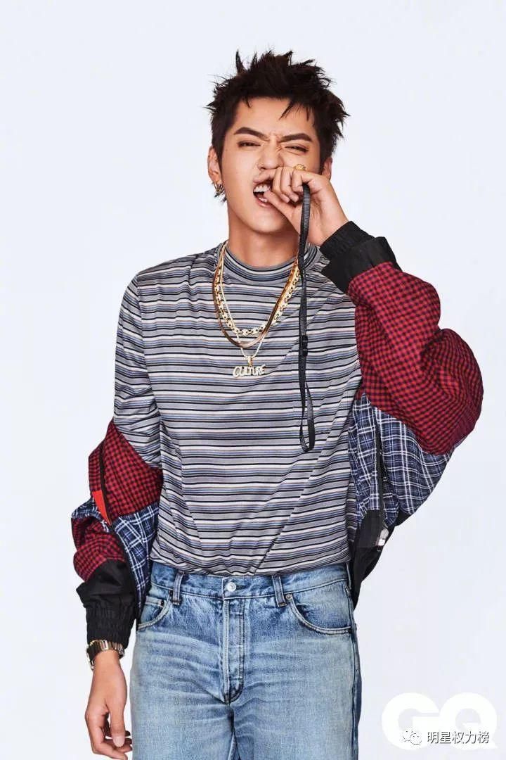 朱一龙白宇合体现身机场 吴亦凡封面大片解锁